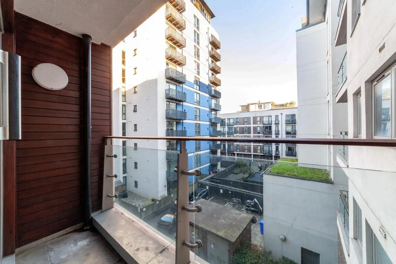The London Bridge Collection Apartment