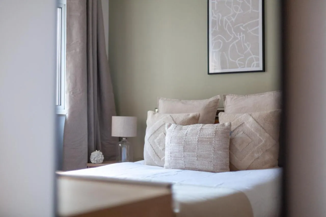 The London Bridge Collection Apartment