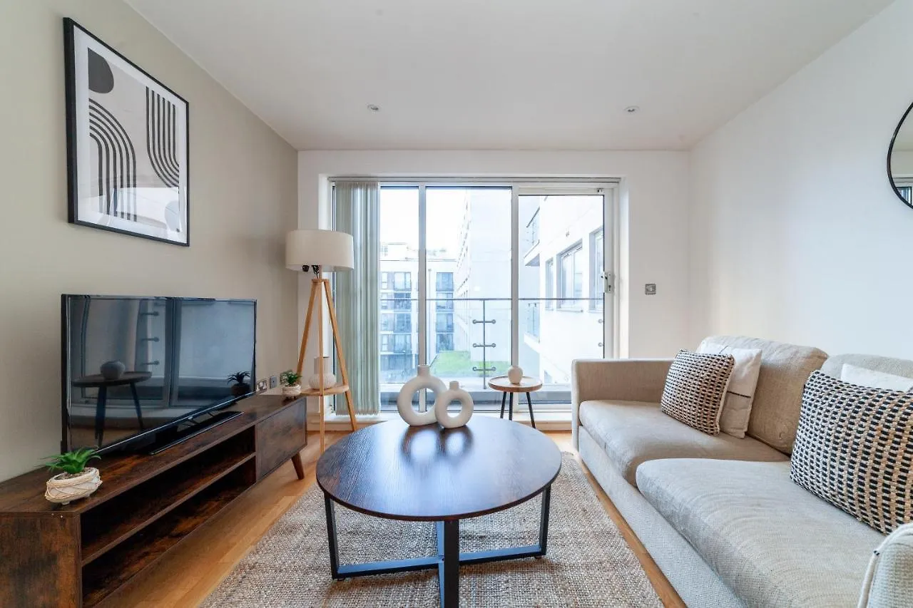 The London Bridge Collection Apartment