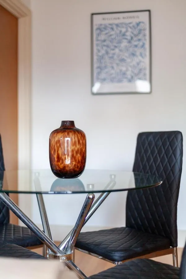 The London Bridge Collection Apartment