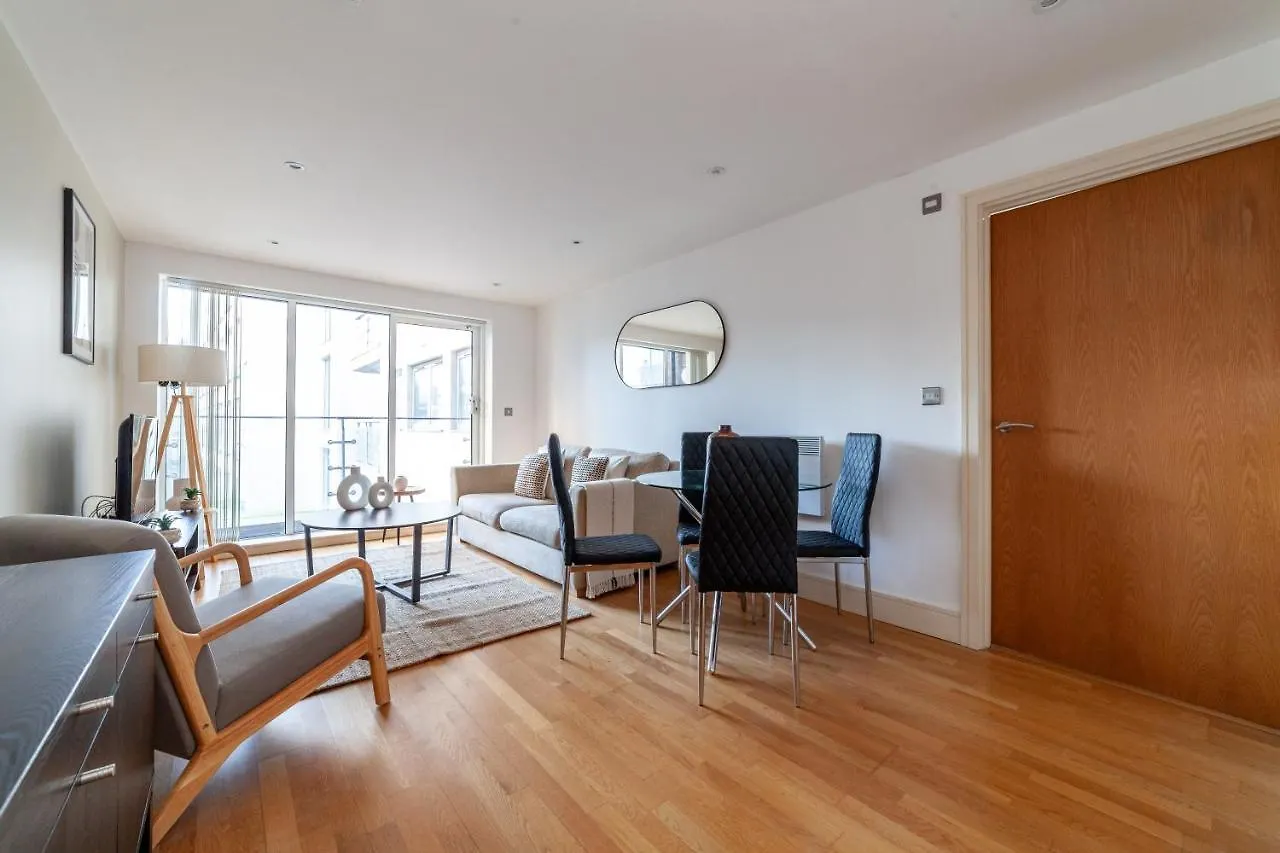 The London Bridge Collection Apartment